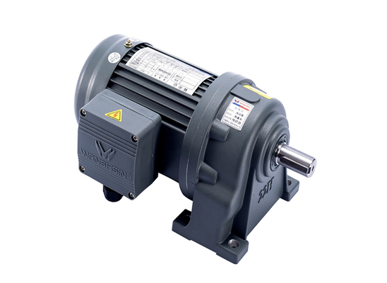 AC中型ギヤ モーター横の垂直1/3の段階220v 380vの高いトルク シャフト